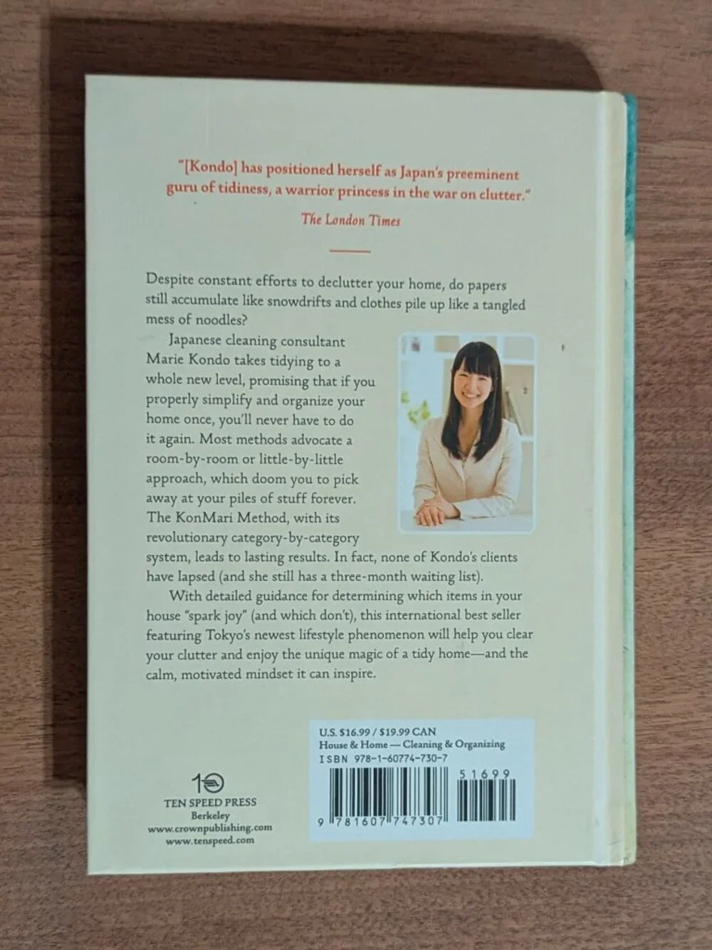 The Life Changing Magic of Tidying Up Hardback Book by Marie Kondo